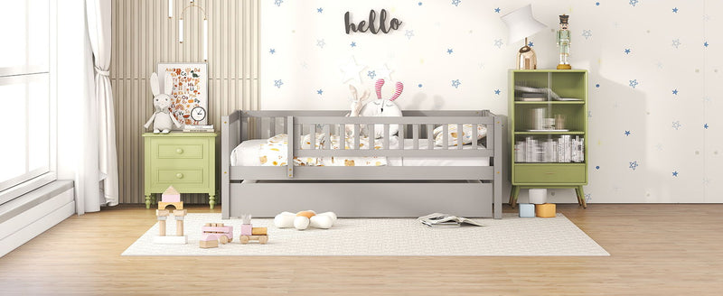 Multifunctional Wooden Daybed Bed