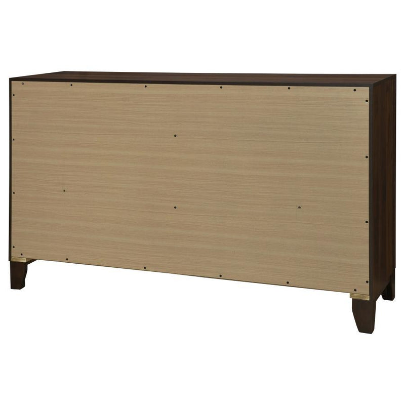 Welsley - 6-Drawer Dresser
