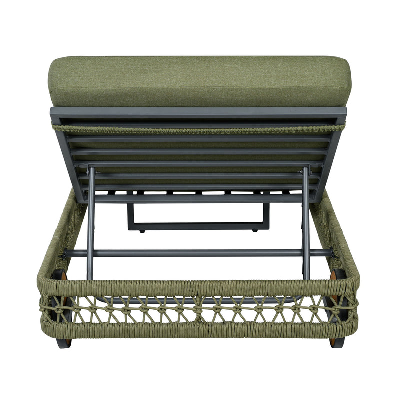Outdoor Chaise Lounge With Wheels, 5 Position Adjustable Backrest