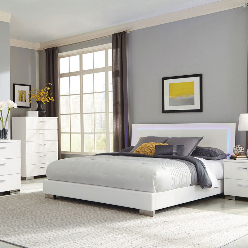 Dulcey - 5 Drawer Bedroom Chest - White