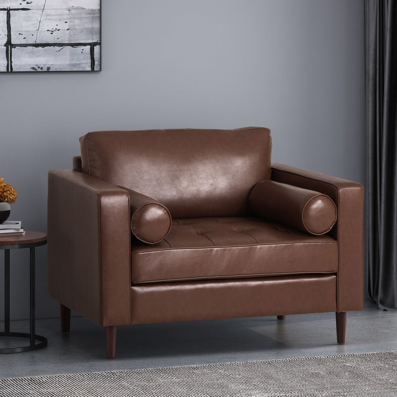 Sophisticated Club Chair With Relaxing Comfor