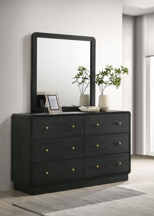 Cavelle - 6-Drawer Dresser