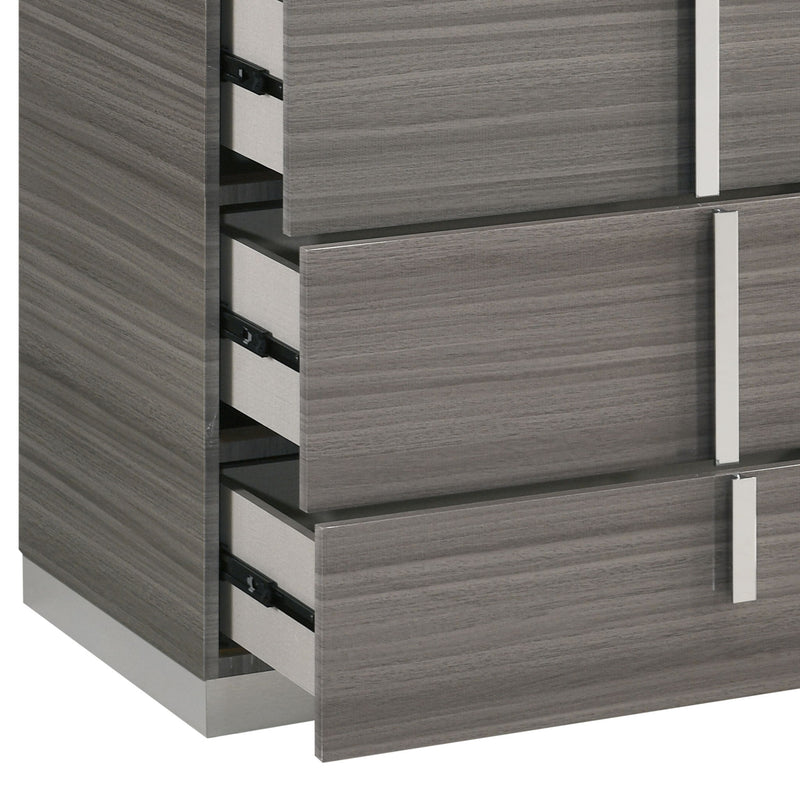 Altima - 5 Drawer Chest - Gray