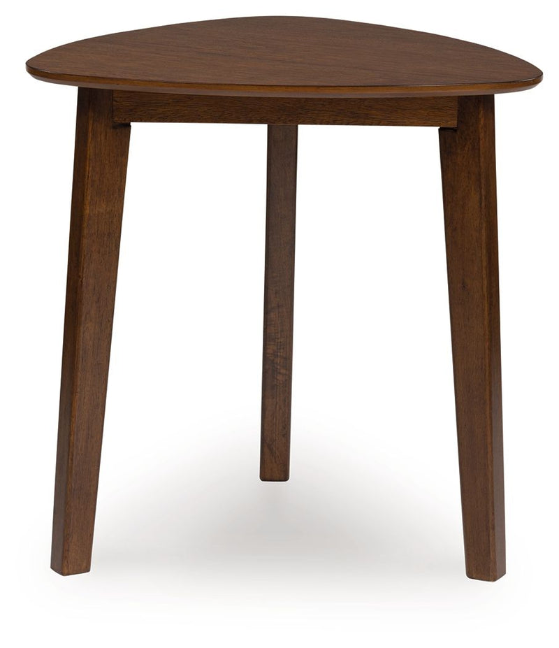 Lyncott - Occasional Wood Table Set (Set of 3) - Brown