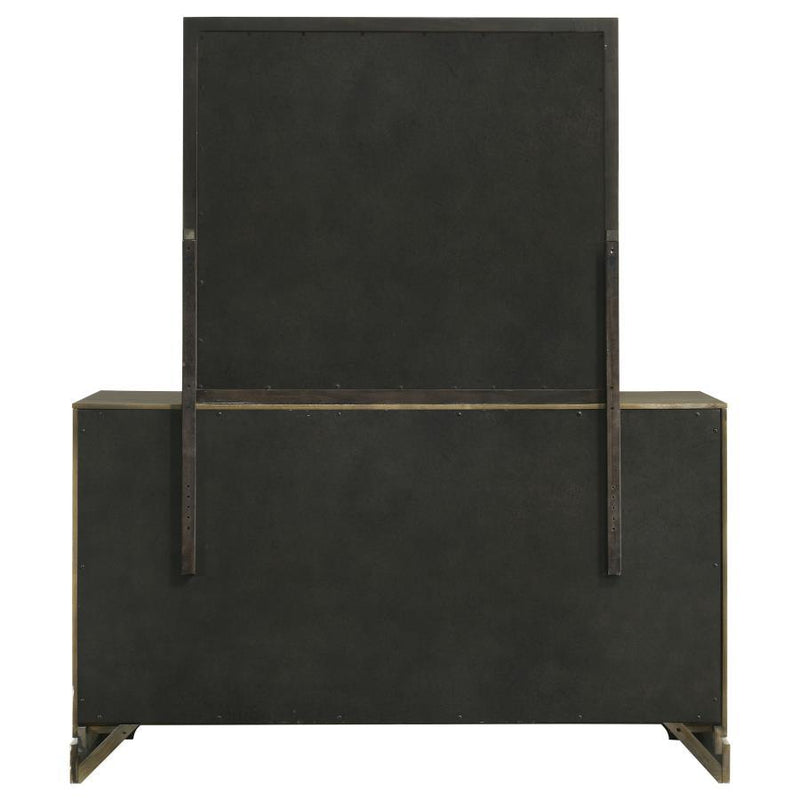 Gran Park - 6-Drawer Dresser Cabinet