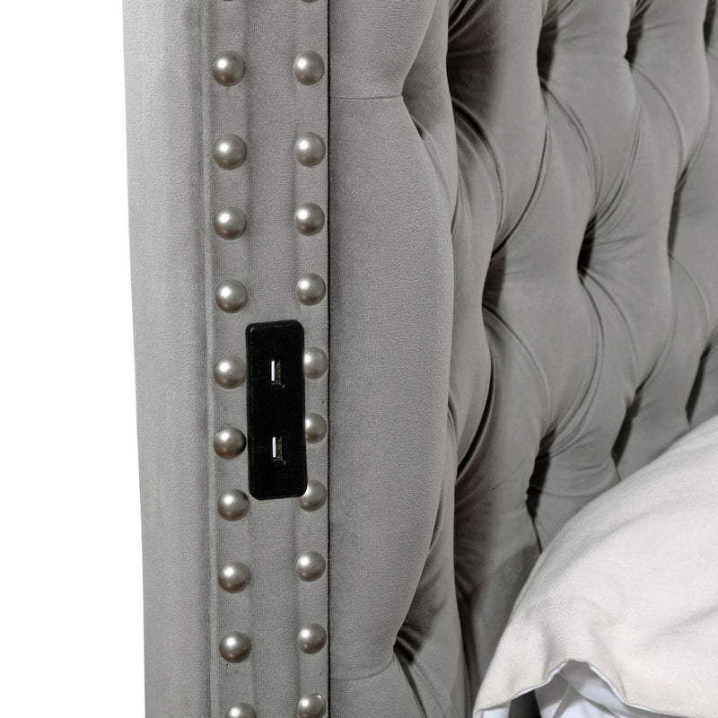 Hazel - 5 Piece Queen Tufted Bedroom Set - Gray