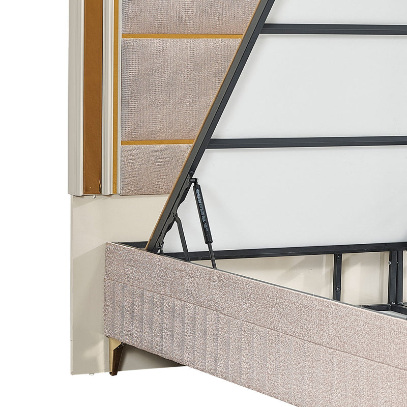 Omari - Upholstered Bed