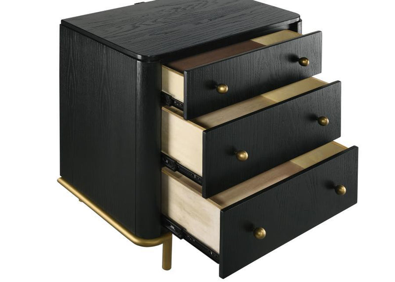 Arini - 3-Drawer Nightstand