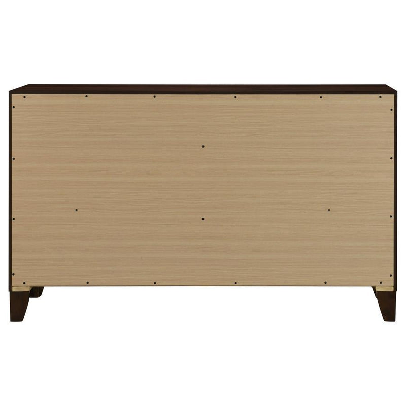 Welsley - 6-Drawer Dresser