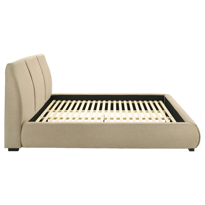 Modern Upholstered Platform Bed With Tufted Headboard