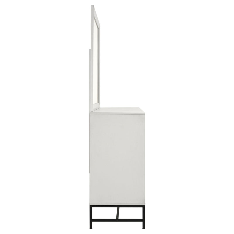 Taraval - 6 Drawer Dresser With Mirror - White