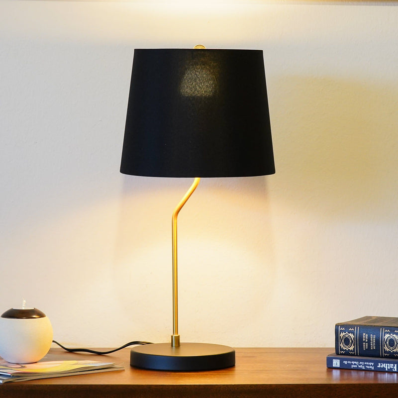 Desk Lamp For Bedside And Table Use - Black