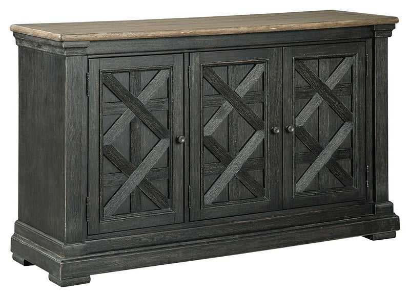 Tyler Creek - Dining Room Server - Black / Gray