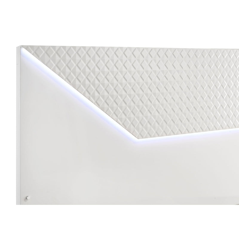 Pierce - Bedroom Set With LED Lighting