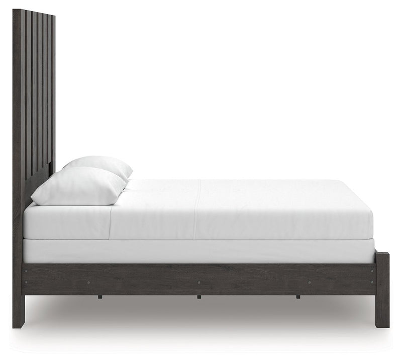 Fraluna - Panel Bedroom Set