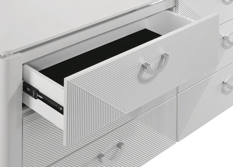 Cassia 6-drawer Bedroom Dresser Cabinet White High Gloss